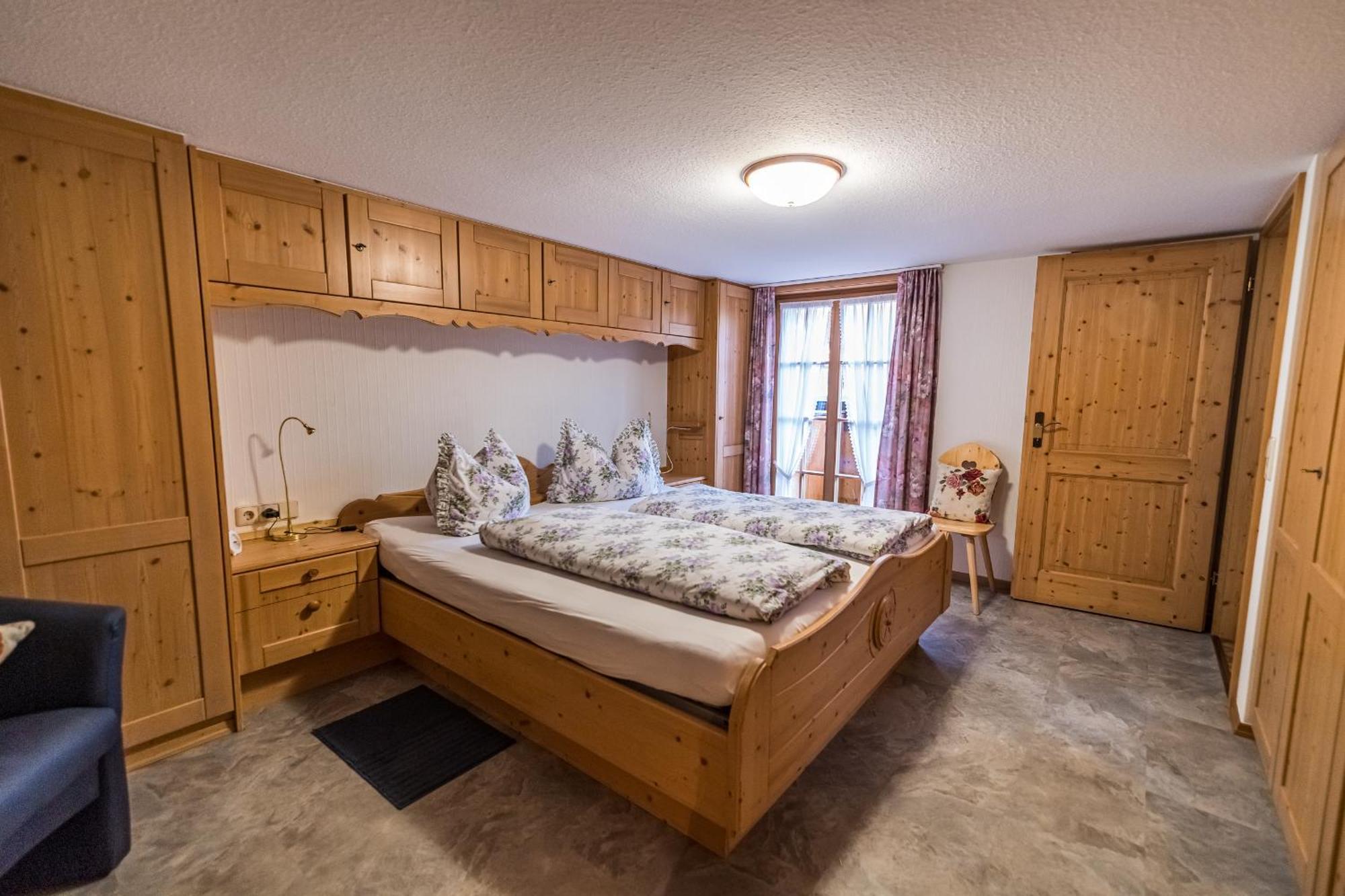 Hotel Haus Erika Wieden Zewnętrze zdjęcie
